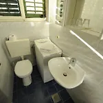 בית הארחה Center 3*