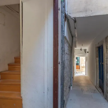 Gæstehus Center Split