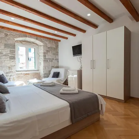 Center Gæstehus Split