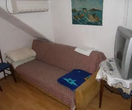 Konukevi Center 3*