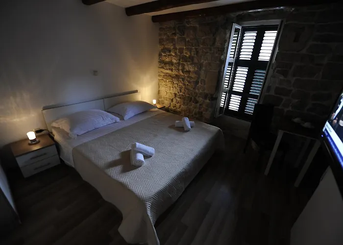 Guest house Top Center