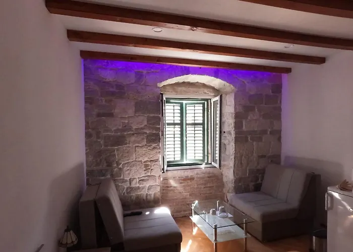 Guest house Top Center 3*