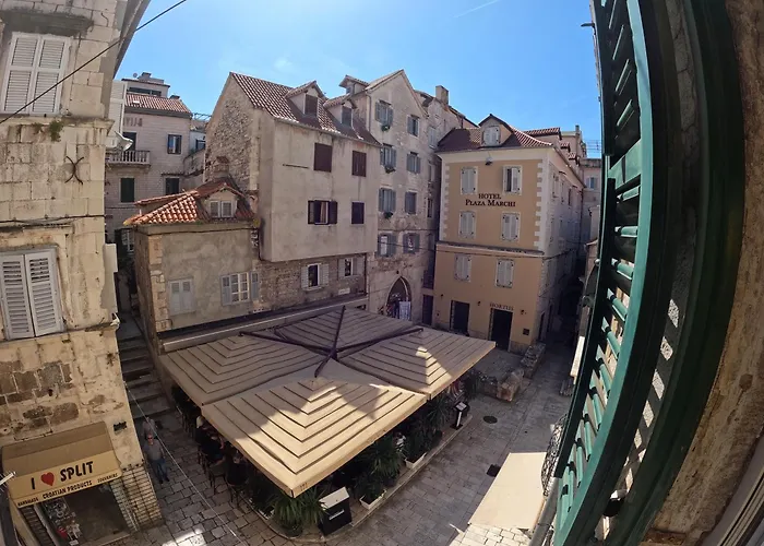 Top Center Guest house Split