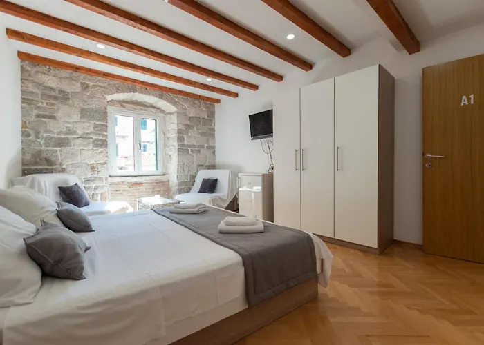 Top Center Guest house Split